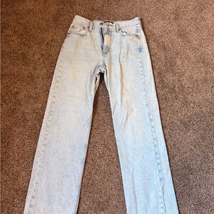 Light Wash Straight Leg Jeans